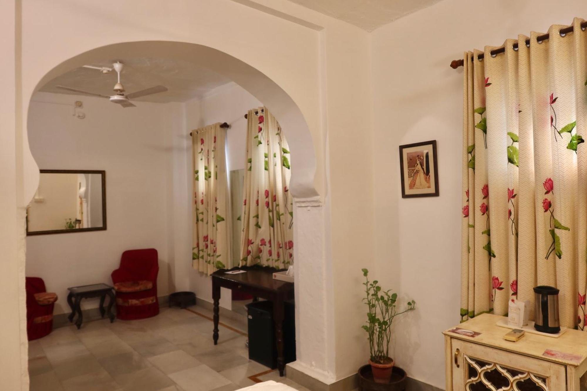 Dev Niwas - Heritage Hotel Būndi Екстериор снимка