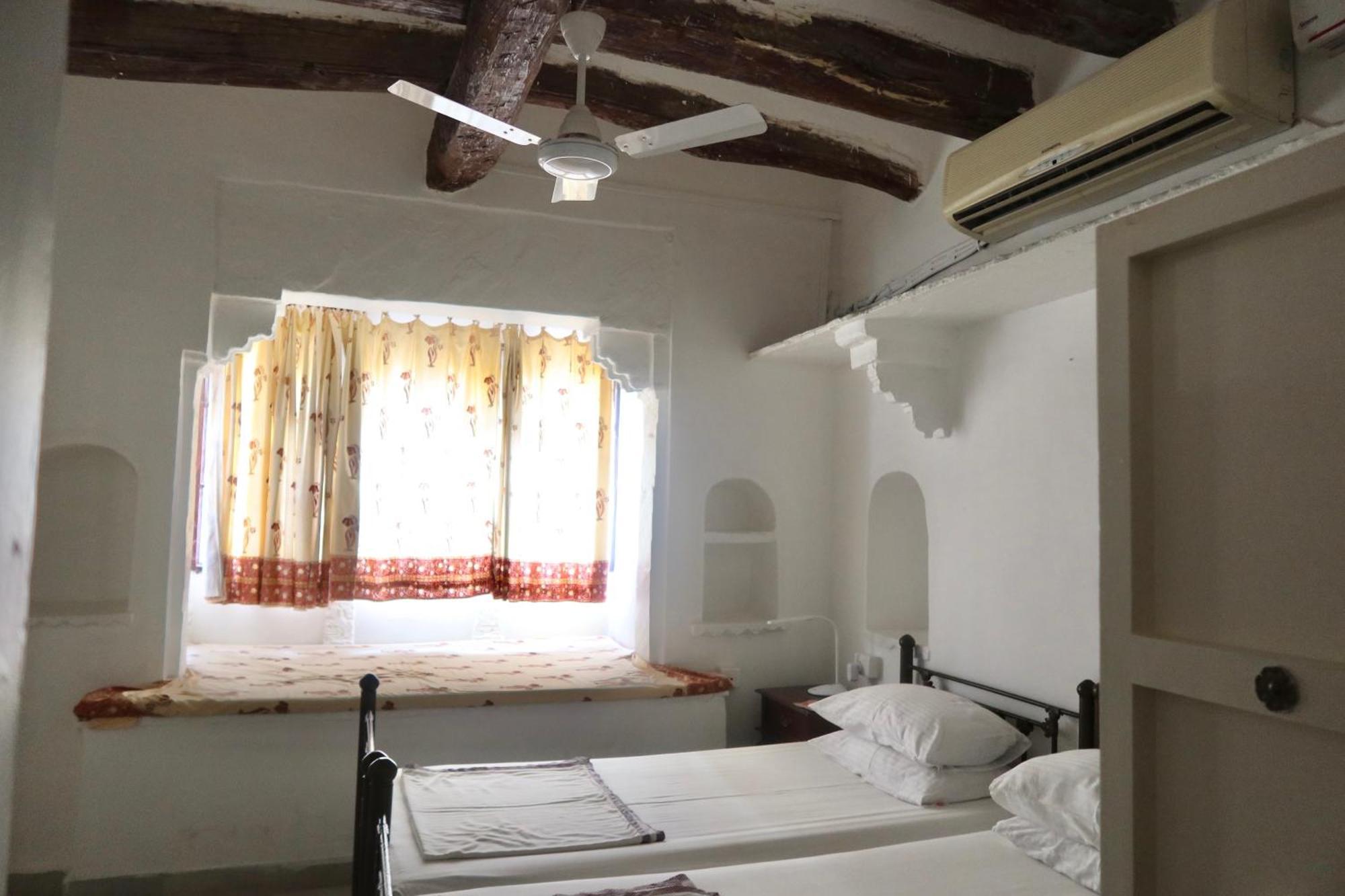 Dev Niwas - Heritage Hotel Būndi Екстериор снимка
